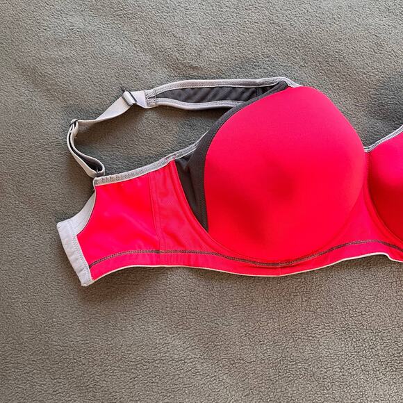 Freya Sonic Active Bra 32J Pink Gray Sports Bra Underwire Support Hot Crimson - Picture 2 of 6